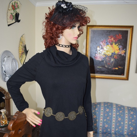 LONG SLEEVE MINI DRESS - Picture 3 of 8